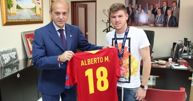 Liverpool chiêu mộ thành công tân binh thứ 2